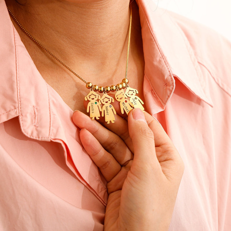 Close-up detail of Personalized necklace - For the best Mother in the world showing premium quality craftsmanship