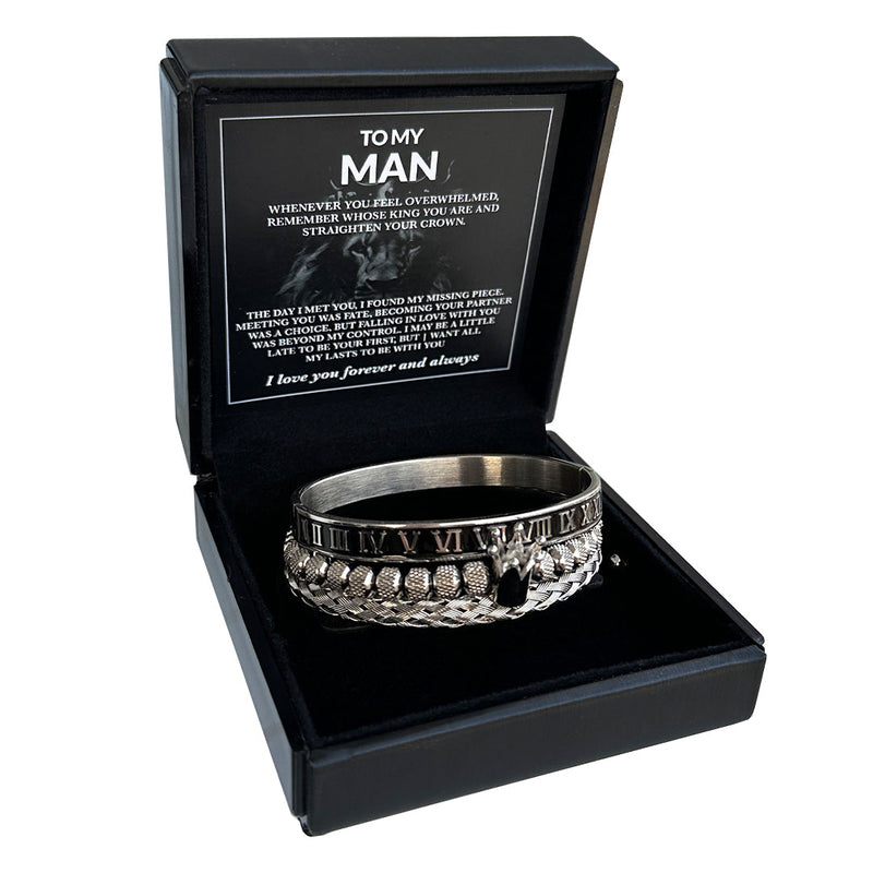 Close-up detail of Bracelet Gift Set "To My Man - Straighten Your Crown" showing premium quality craftsmanship