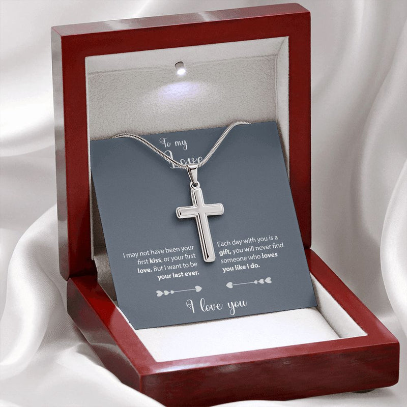Close-up detail of Stainless steel necklace - To my Love showing premium quality craftsmanship