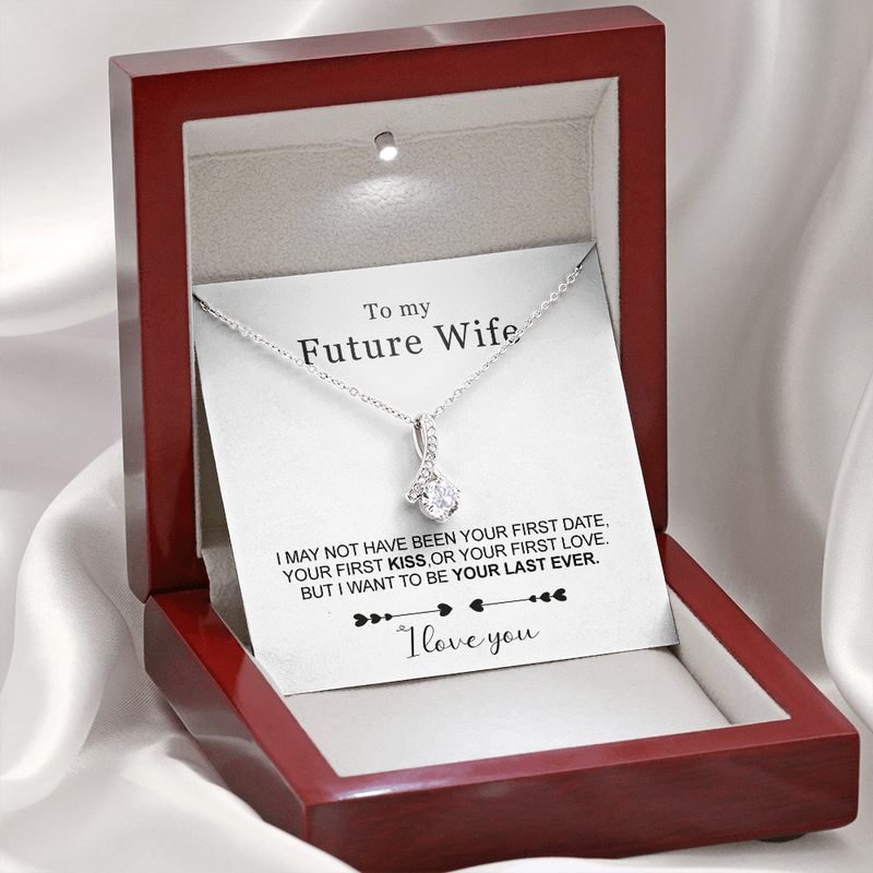 Close-up detail of Sterling Silver Necklace - To my future Wife showing premium quality craftsmanship